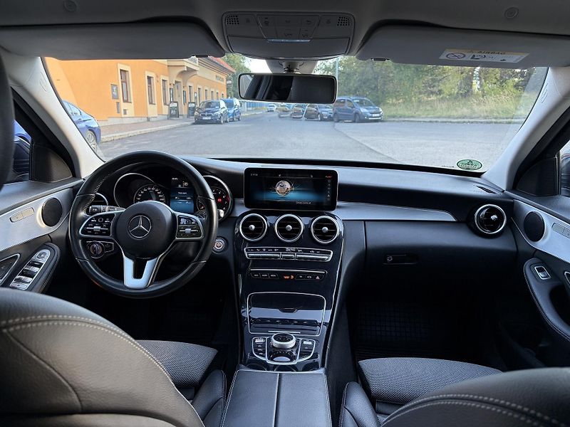 Mercedes-Benz Třídy C (2019) C180 facelift - fotka 2 z 8