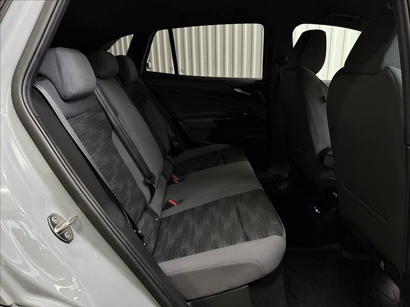 Volkswagen ID.4 150kW PRO PF. TAŽNÉ TČ 2XALU - fotka 38 z 45