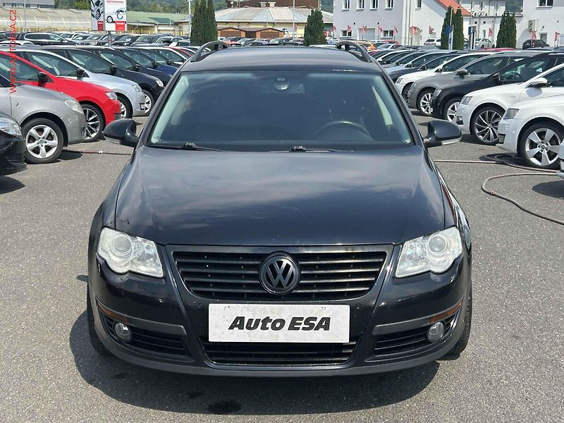 Volkswagen Passat (2008) 2.0TDI, STK6/28 - fotka 2 z 15