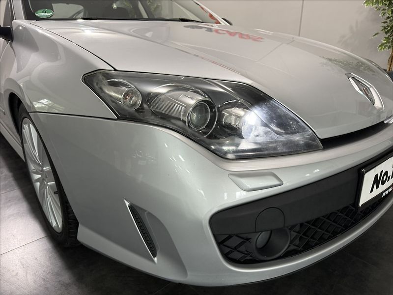 Renault Laguna 2,0   DCi GT 4CONTROL BI-XEN - fotka 39 z 42
