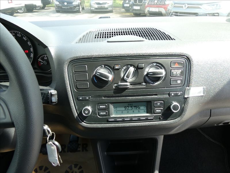Škoda Citigo 1,0 MPi 44kW klima, serviska - fotka 25 z 36