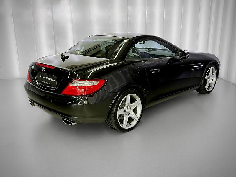 Mercedes-Benz SLK 7G-TRONIC KOMPRESOR, TEMPOMAT, - fotka 8 z 23