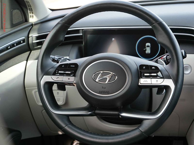 Hyundai Tucson (2021) 1.6TGDi HEV 4x4, 1.maj,ČR - fotka 15 z 27