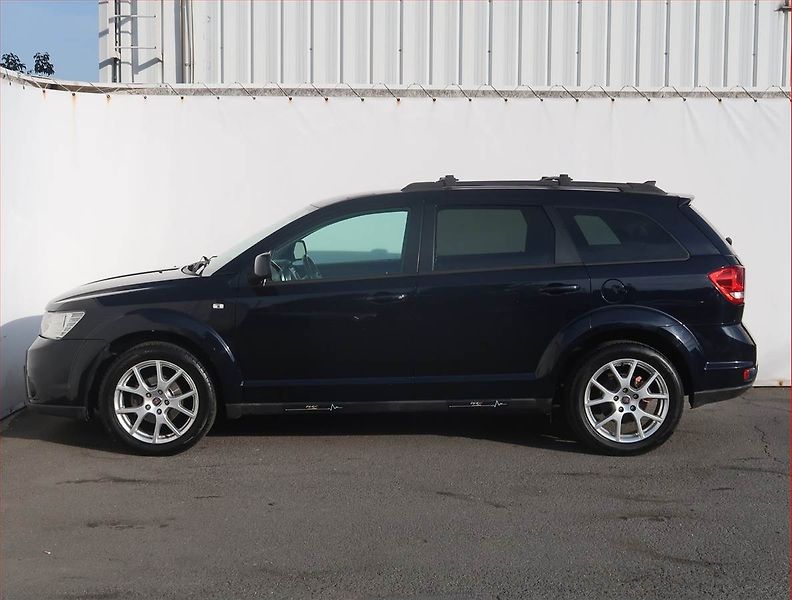 Fiat Freemont (2012) 2.0 MultiJet, 7 míst, Tempomat - fotka 3 z 19