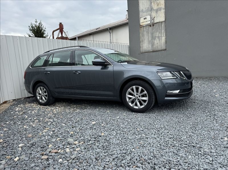 Škoda Octavia 1,5 TSI STYLE DPH 1maj původČR - fotografie inzerátu