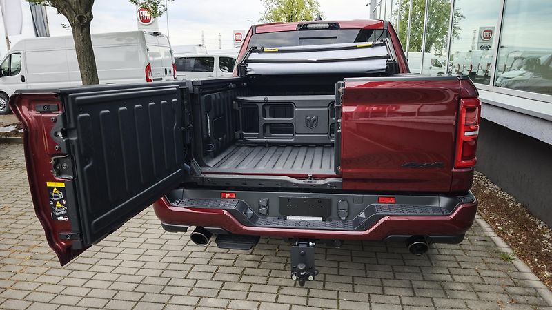 Dodge RAM (2026) 1500  I6 Limited MY26 - fotka 13 z 53