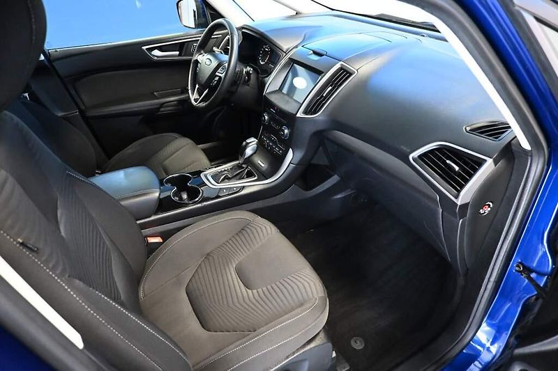 Ford S-MAX (2017) 2.0 BUSINESS Navi 8 Kol POWERS - fotka 9 z 27