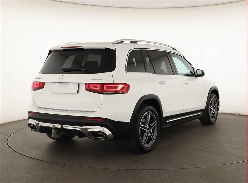 Mercedes-Benz GLB (2023) 200 d 4MATIC - fotka 5 z 21