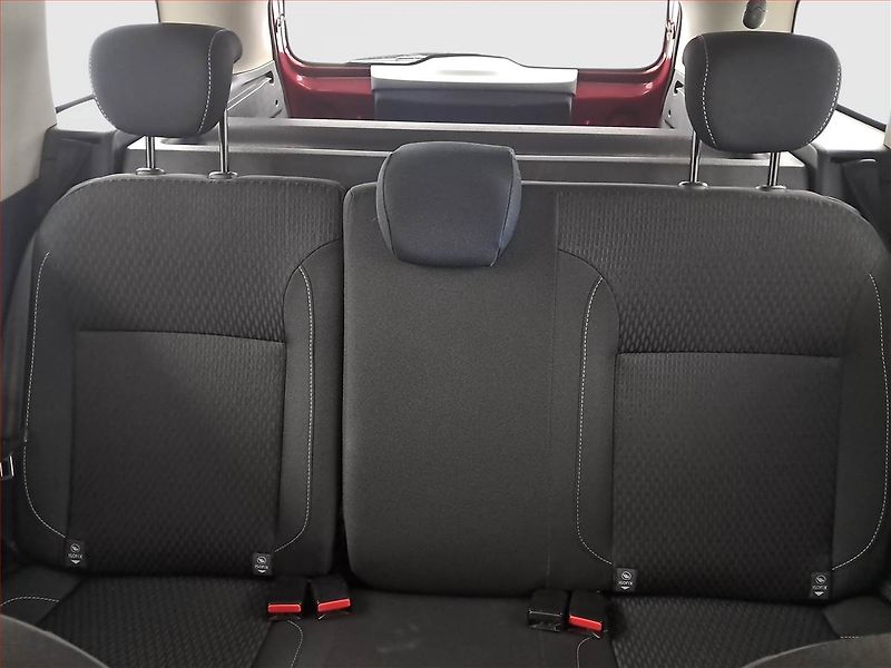 Dacia Logan (2018) 1.0 SCe, ČR,1.maj, Serv.kniha - fotka 10 z 14