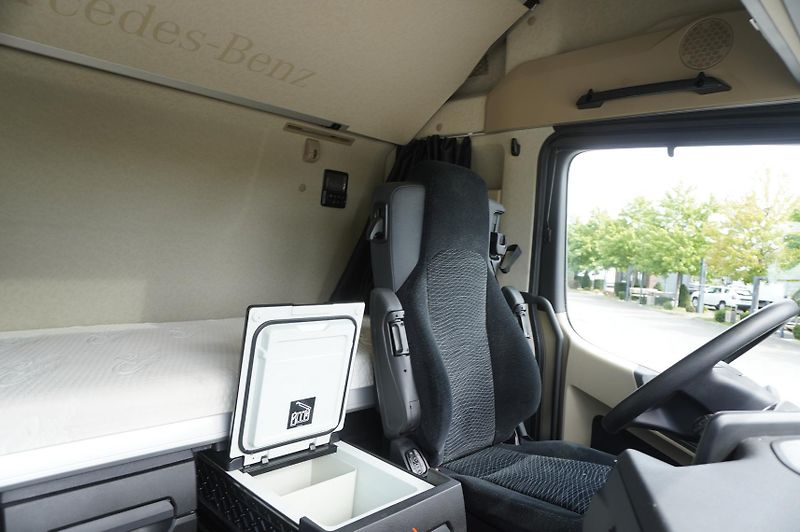 Mercedes-Benz Actros (2022) 2545 MP5 / 60 tho. km / crane - fotka 21 z 24