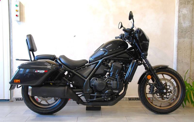 Honda CMX 1100 Rebel (2024) DCT automat - krásný stav,1.m - fotka 1 z 20