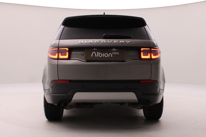 Land Rover Discovery Sport D150 S AWD AUT CZ - fotka 11 z 41