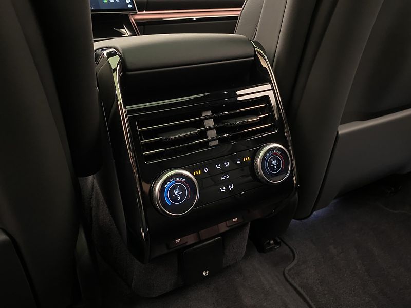 Land Rover Range Rover Sport (2026) D300 DYNAMIC HSE REZERVACE - fotka 43 z 72