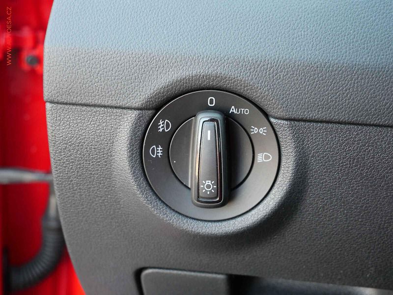 Škoda Octavia (2019) 2.0 TDi, 2.maj,ČR, RS, DSG - fotka 16 z 26