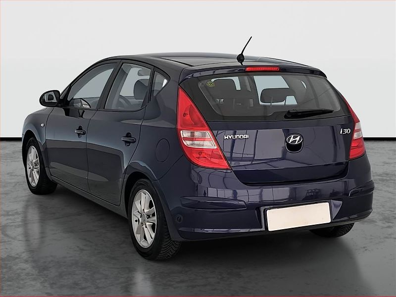 Hyundai i30 (2009) Comfort 1.4 CVVT, LPG, po STK - fotka 4 z 16