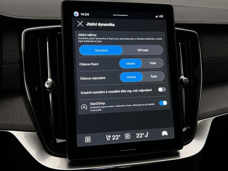 Volvo XC90 (2026) B5 AWD DARK PLUS - fotka 36 z 43