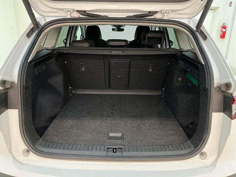 Škoda Enyaq iV 80 LOFT 150kw TZ SOH 97% - fotka 8 z 12
