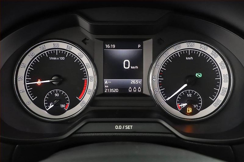 Škoda Octavia (2017) Style 2.0 TDI, Automat, Navi - fotka 8 z 18