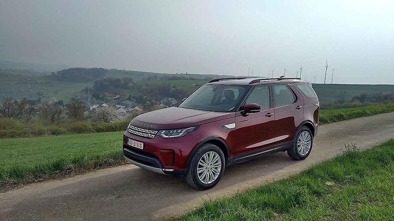 Land Rover Discovery.