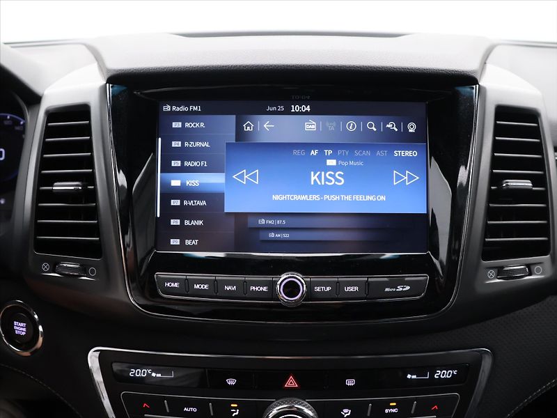 SsangYong Musso 2,2 e-XDI 148kW Premium 4WD TZ - fotka 18 z 29