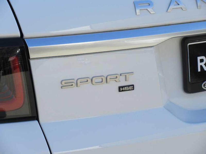 Land Rover Range Rover Sport 3,0 SDV6 HSE D250 4x4 aut. - fotka 43 z 46