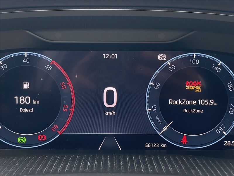 Škoda Octavia 2,0 TDI 4x4 DSG Ambi Plus TZ - fotka 10 z 24
