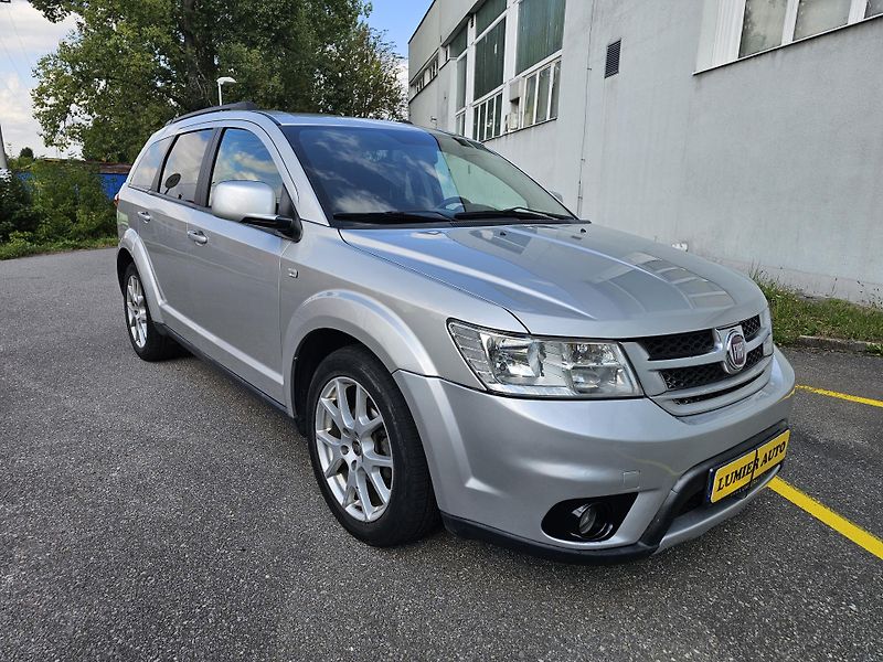 Fiat Freemont (2012) 2.0JTD-AUTOMAT-7 MÍST  - fotka 7 z 19