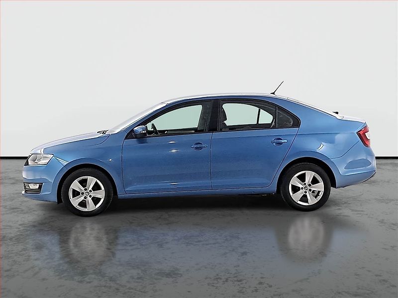 Škoda Rapid (2019) 1.0 TSI, Park. senzory - fotka 3 z 17