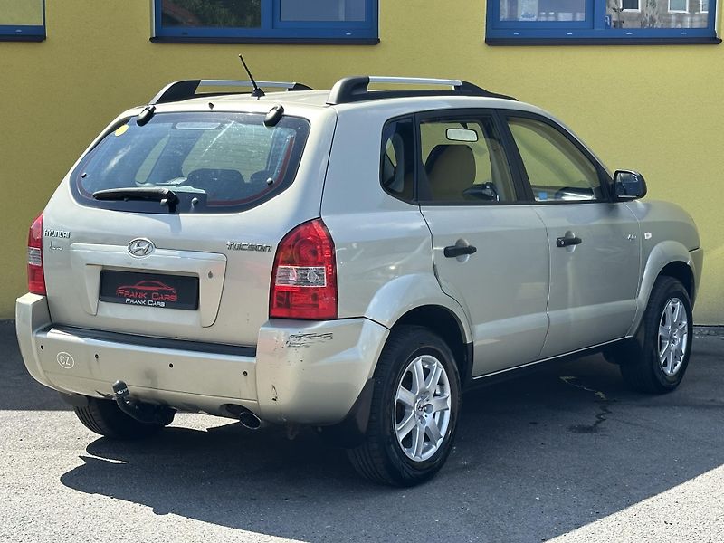 Hyundai Tucson (2007) 2.0/104kW + LPG *4x4 * ČR - fotka 4 z 36