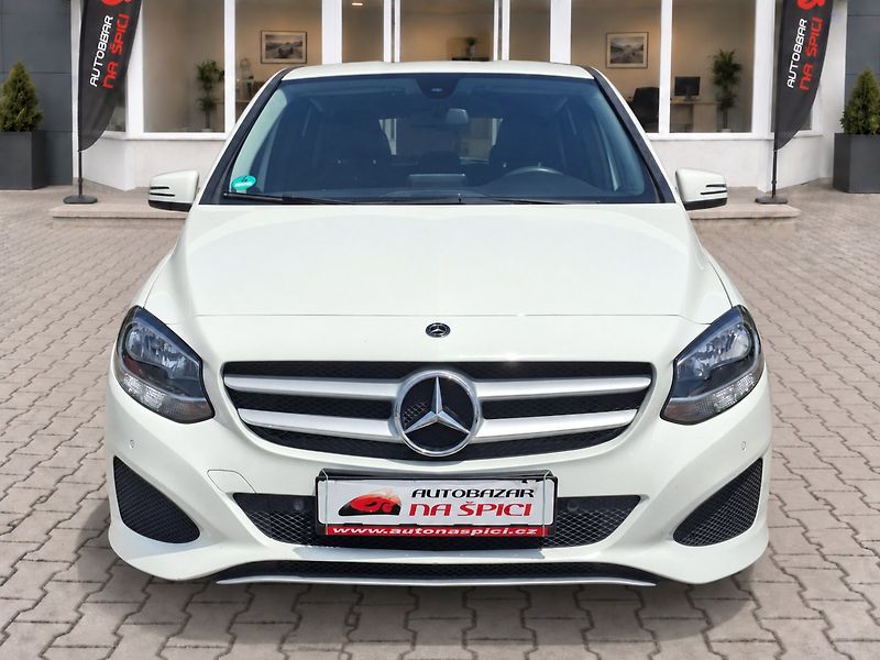 Mercedes-Benz Třídy B (2017) B 180D 80kW -S.KNIHA-SENZORY - fotka 3 z 45