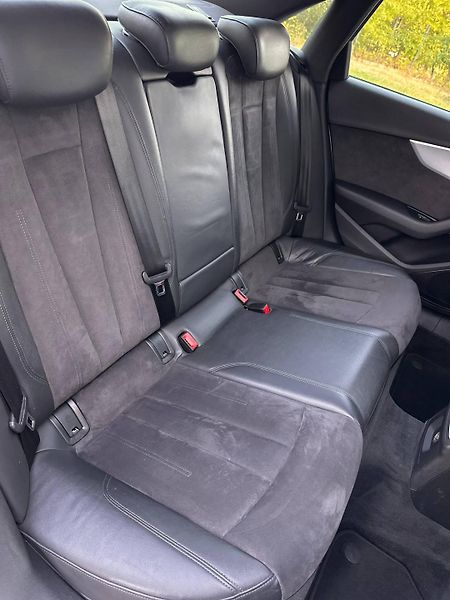 Audi A4 (2016) B9 2.0 TDI 140 KW QUATTRO 2016 - fotka 16 z 30