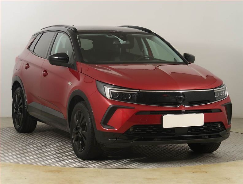 Opel Grandland X (2023) 1.2 Turbo, Automat, Serv.kniha - fotografie inzerátu