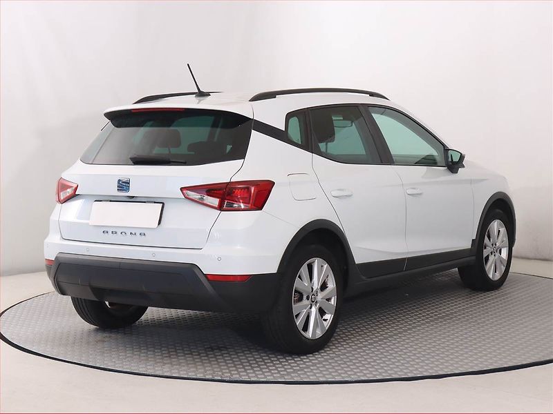 Seat Arona (2019) 1.0 TSI, Serv.kniha, Navi - fotka 5 z 19