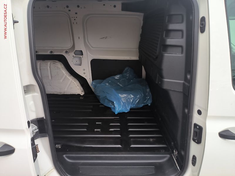 Volkswagen Caddy (2021) 2.0TDi MAXi, 1.maj,ČR, AC - fotka 8 z 23