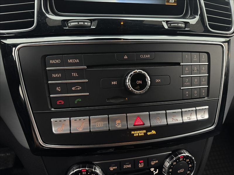 Mercedes-Benz GLE 3,0 350d AMG COUPE LED DPH ČR - fotka 23 z 43