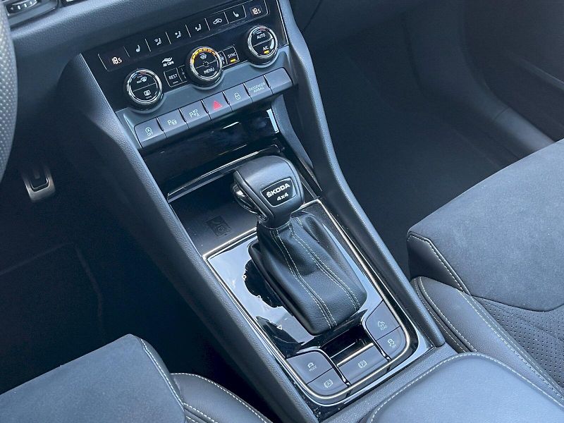 Škoda Kodiaq (2024) 2.0 TDI 147 kW DSG 4x4 SportLi - fotka 11 z 35