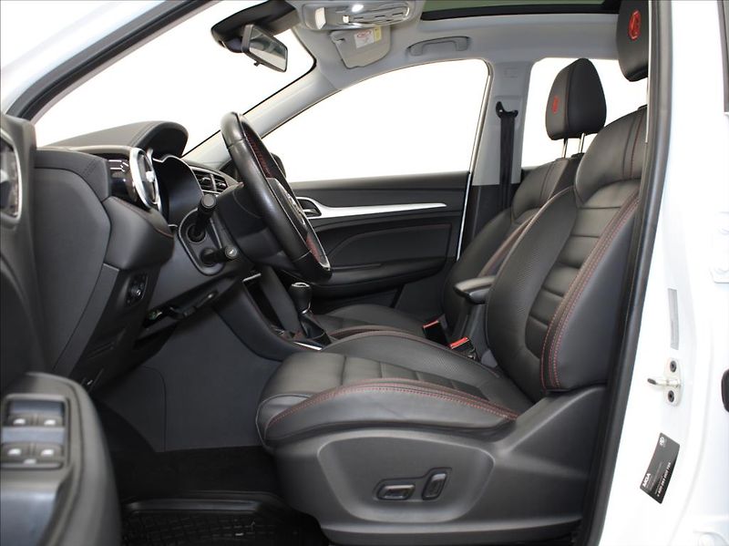 MG ZS 1,0 TGI 82kW Eleg.PANO 29tkm. - fotka 6 z 24