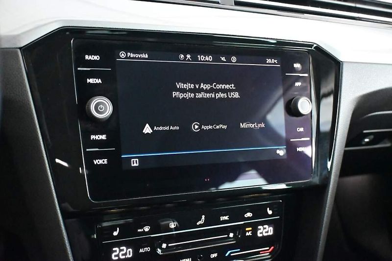 Volkswagen Passat (2022) 2.0 LED DSG ACC R-LINE Paket K - fotka 18 z 33