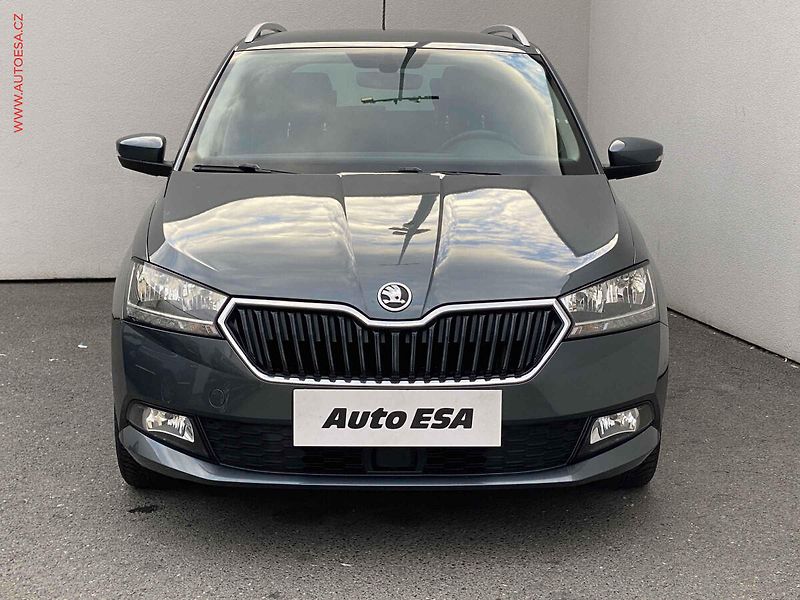 Škoda Fabia (2019) 1.0 TSi, Style, DSG - fotka 2 z 18