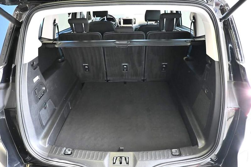 Ford S-MAX (2022) 2.5 LED SONY ACC Tažné FHEV DU - fotka 8 z 33