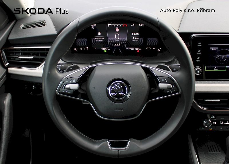 Škoda Kamiq (2024) Top Selection 1.0TSI / 85kW 7° - fotka 18 z 25