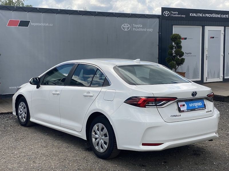 Toyota Corolla 1.8HSD, ČR-1m, Active, DPH - fotka 5 z 15
