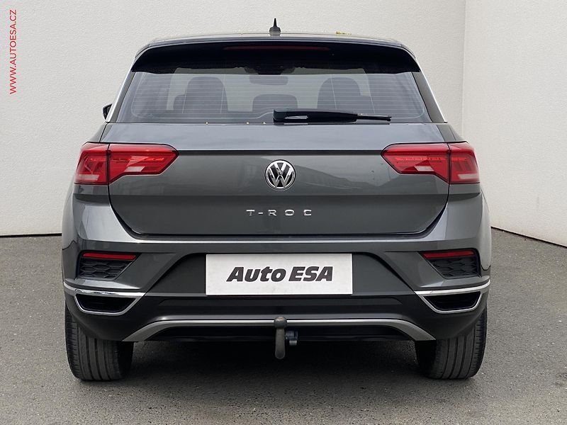 Volkswagen T-Roc (2018) 1.0 TSi, Comfortline, TZ, LED - fotka 5 z 17