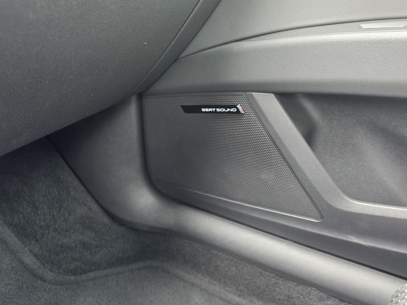 Seat Leon 2.0 TDI FR Led - fotka 19 z 22