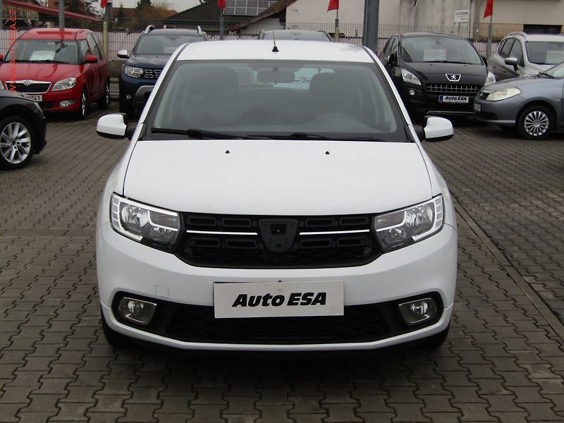Dacia Sandero (2019) 1.0 SCe, ČR, AC, STK1/28 - fotka 2 z 13