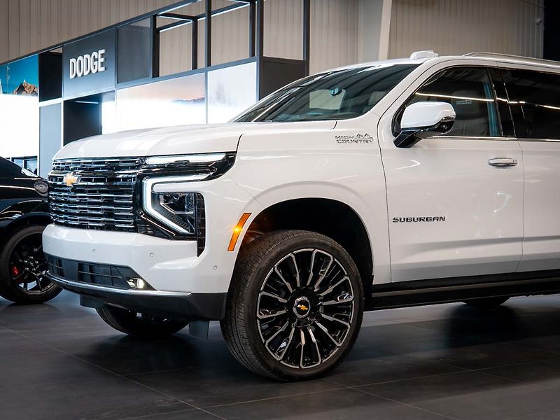 Chevrolet Suburban (2026) 6.2 V8 High Country 2026 - fotka 16 z 47
