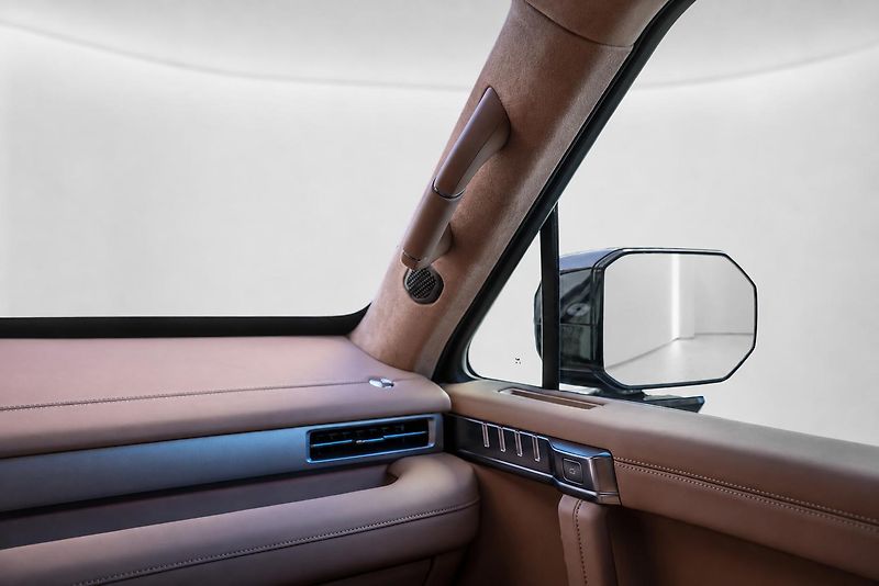 Dongfeng Ostatní (2026) M-HERO 817 II E1+a - fotka 6 z 36