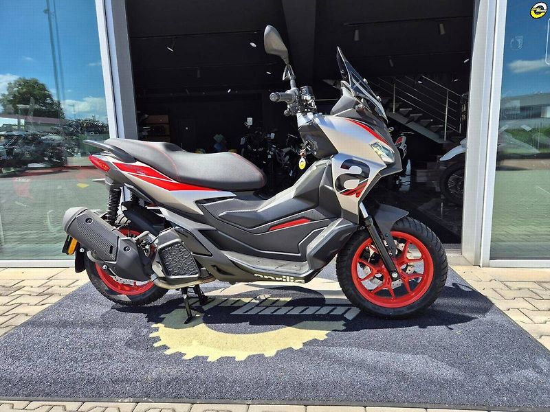 Aprilia SR GT 200 (2026) SPORT EU5+ - fotka 3 z 20