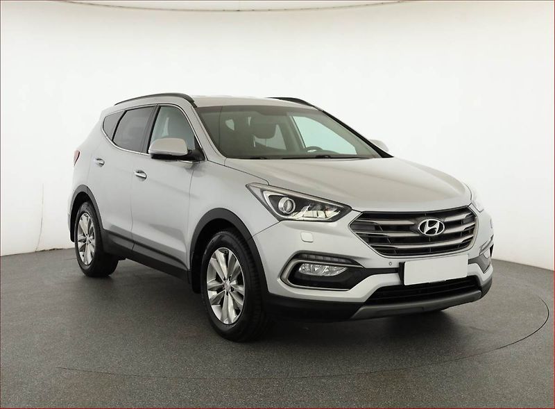 Hyundai Santa Fe (2017) 2.2 CRDi Blue, 4X4, Automat - fotografie inzerátu
