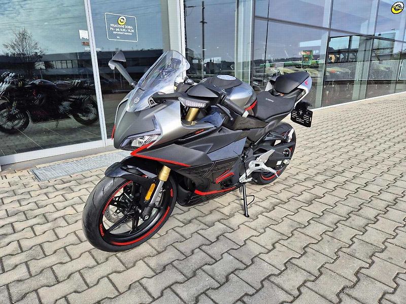 CFMOTO 450 SR (2026) - fotka 8 z 15